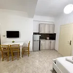 شقة Skenderi *