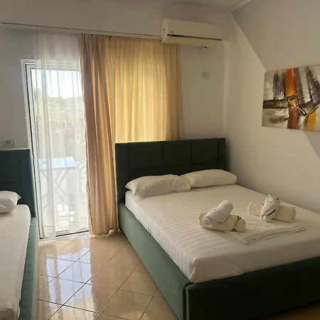 Apartamento Skenderi *