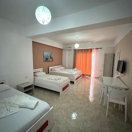 Skenderi Apartment *