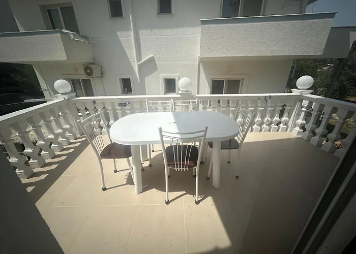 Skenderi * كساميل